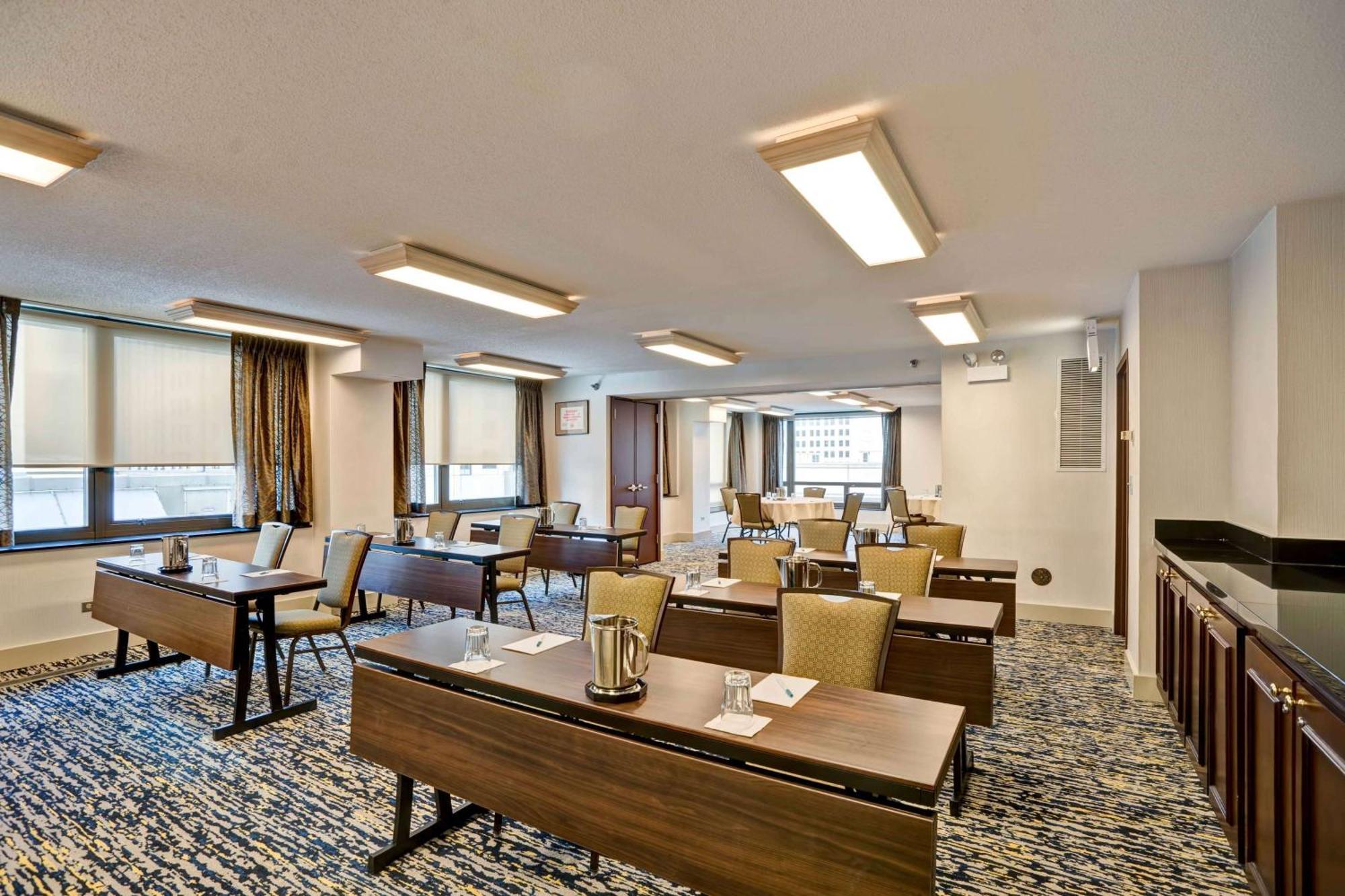 Homewood Suites By Hilton Chicago Downtown Exteriér fotografie